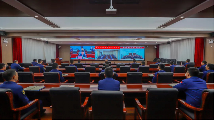 充分發(fā)揮身邊典型示范引領(lǐng)作用 廣泛凝聚各級(jí)隊(duì)伍磅礴奮進(jìn)力量312.png