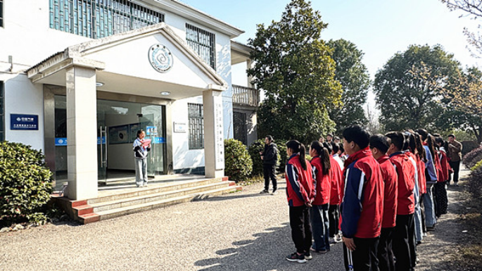 湖北大冶:小學(xué)生走進氣象站 感受氣象科學(xué)魅力146.png