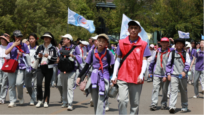 云南安寧中學(xué)太平學(xué)校初中部:用腳步丈量大地強(qiáng)健身心體魄 用眼睛觀察山河啟迪思想品格(1)6206.png