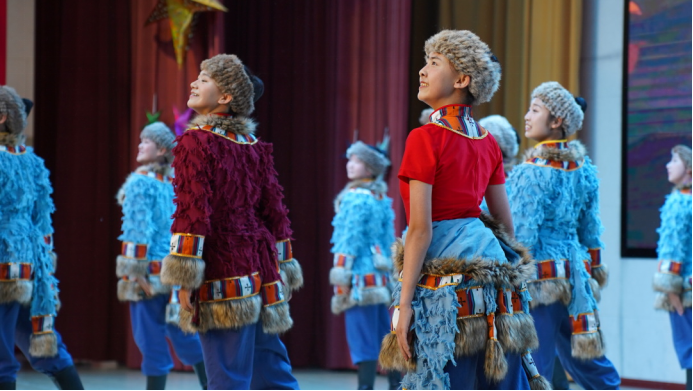 充分展現(xiàn)美育浸潤行動(dòng)豐碩成果 奮力書寫培育時(shí)代新人亮眼答卷4265.png