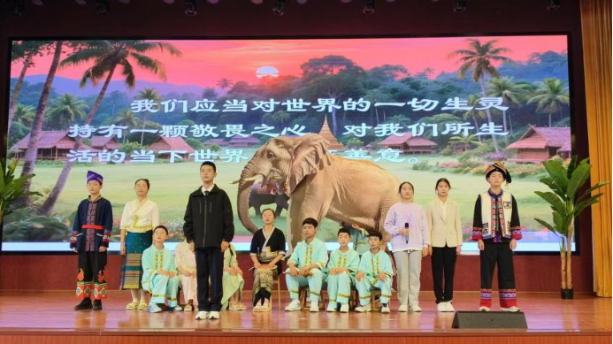 充分展現(xiàn)美育浸潤行動(dòng)豐碩成果 奮力書寫培育時(shí)代新人亮眼答卷7962.png