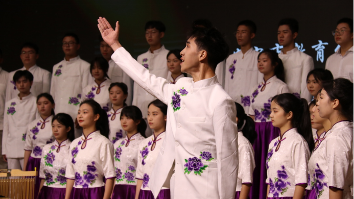 充分展現(xiàn)美育浸潤行動(dòng)豐碩成果 奮力書寫培育時(shí)代新人亮眼答卷791.png