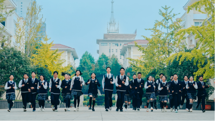 用文明之光點(diǎn)亮啟智潤(rùn)心精神燈塔 以?shī)^進(jìn)之姿譜寫立德樹人璀璨新篇(1)4626.png