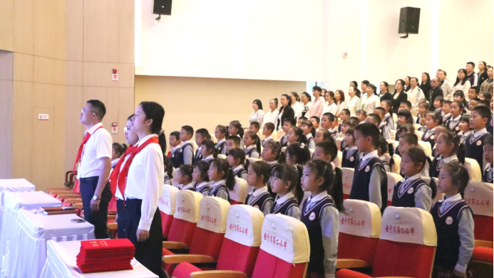 牢記黨的教導堅定紅色理想信念 爭做強國少年厚植熾熱家國情懷692.png