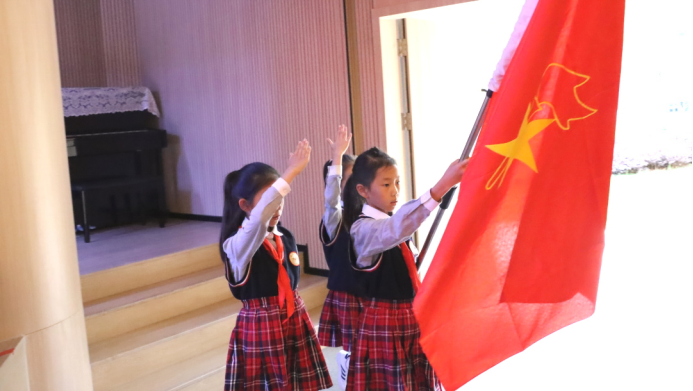 牢記黨的教導堅定紅色理想信念 爭做強國少年厚植熾熱家國情懷977.png