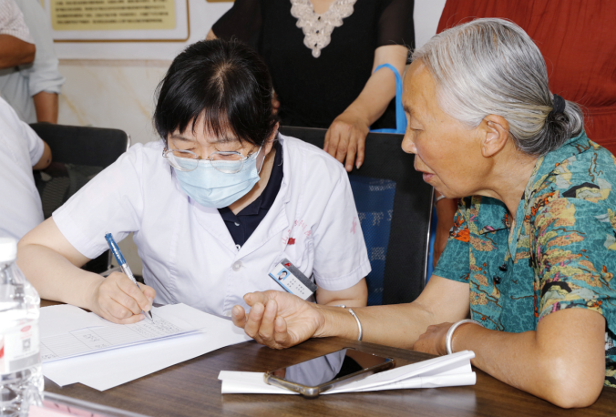 汾陽(yáng)醫(yī)院 凝心聚力謀發(fā)展 共繪健康新藍(lán)圖(1)1879.png