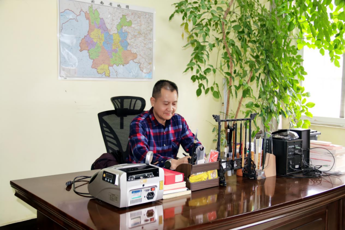 李董文章 新(1)(1)998.png