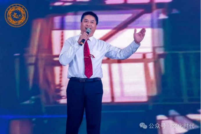 (已瘦身)《時代楷模 民族脊梁》歌曲原創(chuàng)音樂人王長勝383.png