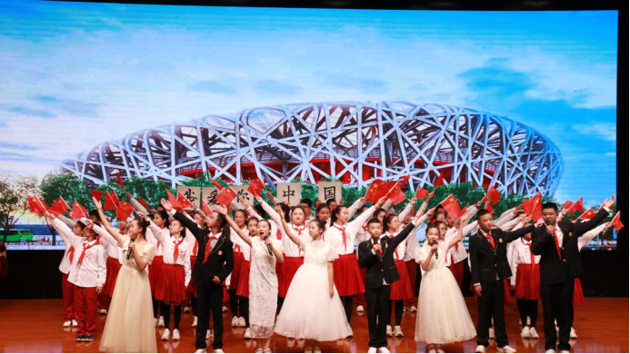 誦中華經(jīng)典弘揚優(yōu)秀傳統(tǒng)文化 抒家國情懷涵養(yǎng)民族精神品格412.png