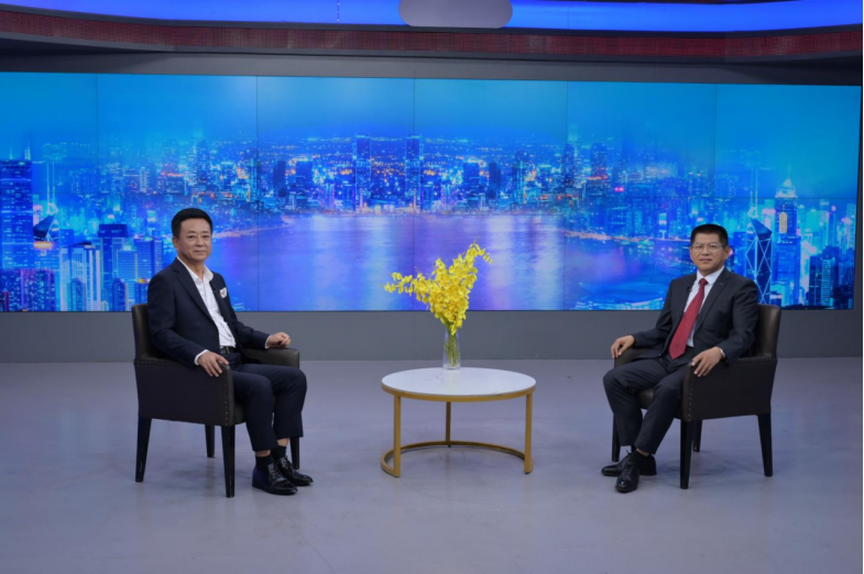 嚴(yán)董 最新稿排版(2)3743.png