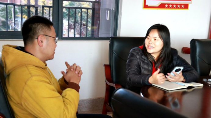 手牽手譜寫教育強(qiáng)國建設(shè)嶄新篇章 心連心培1125.png