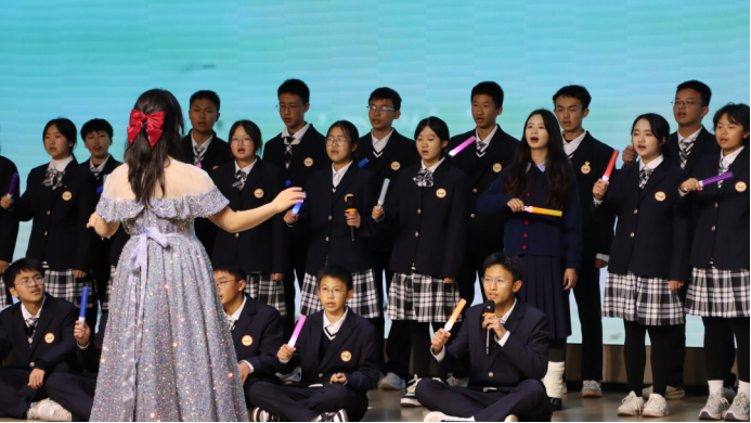 筑夢(mèng)安中繪新卷 青春唱響新時(shí)代__安寧中學(xué)高5090.png