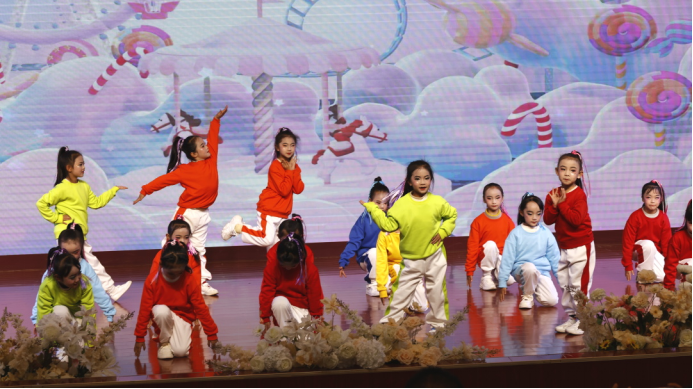 藝彩迎新 逐夢(mèng)前行‖安寧中學(xué)嵩華學(xué)校2026年1070.png